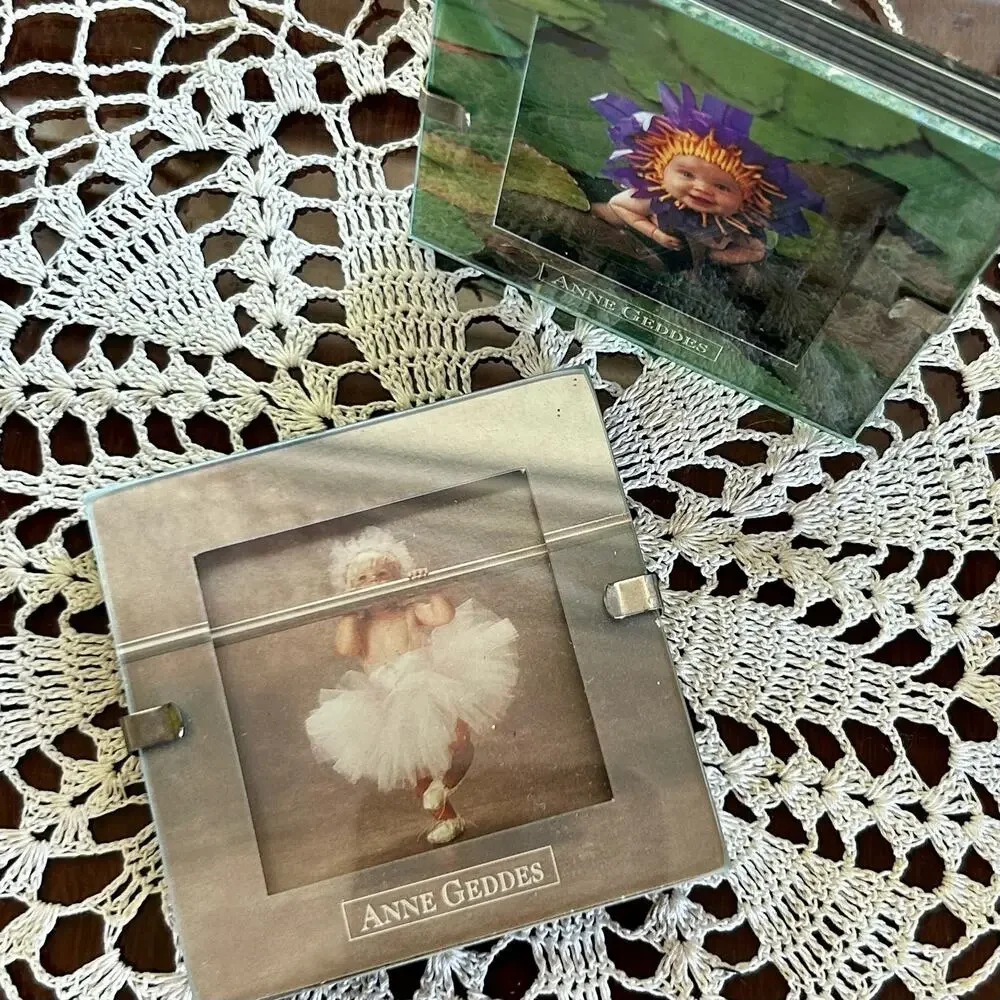 Set of 2 Vintage Anne Geddes 3” x 3” Mini Picture Frames